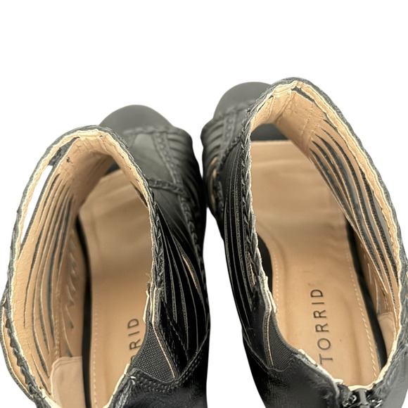 Torrid Black Ankle Booties - Picture 3 of 11